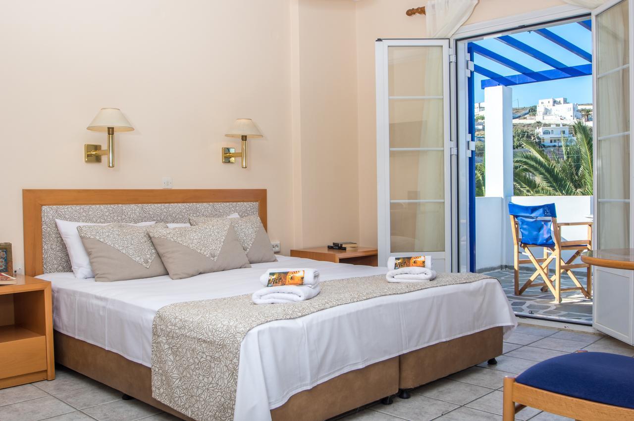 Syros Atlantis Hotel Vari  Exterior photo