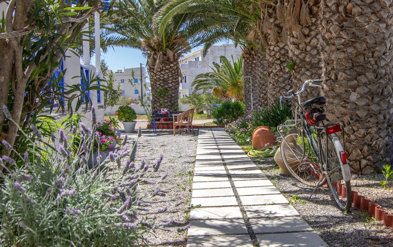 Syros Atlantis Hotel Vari  Exterior photo